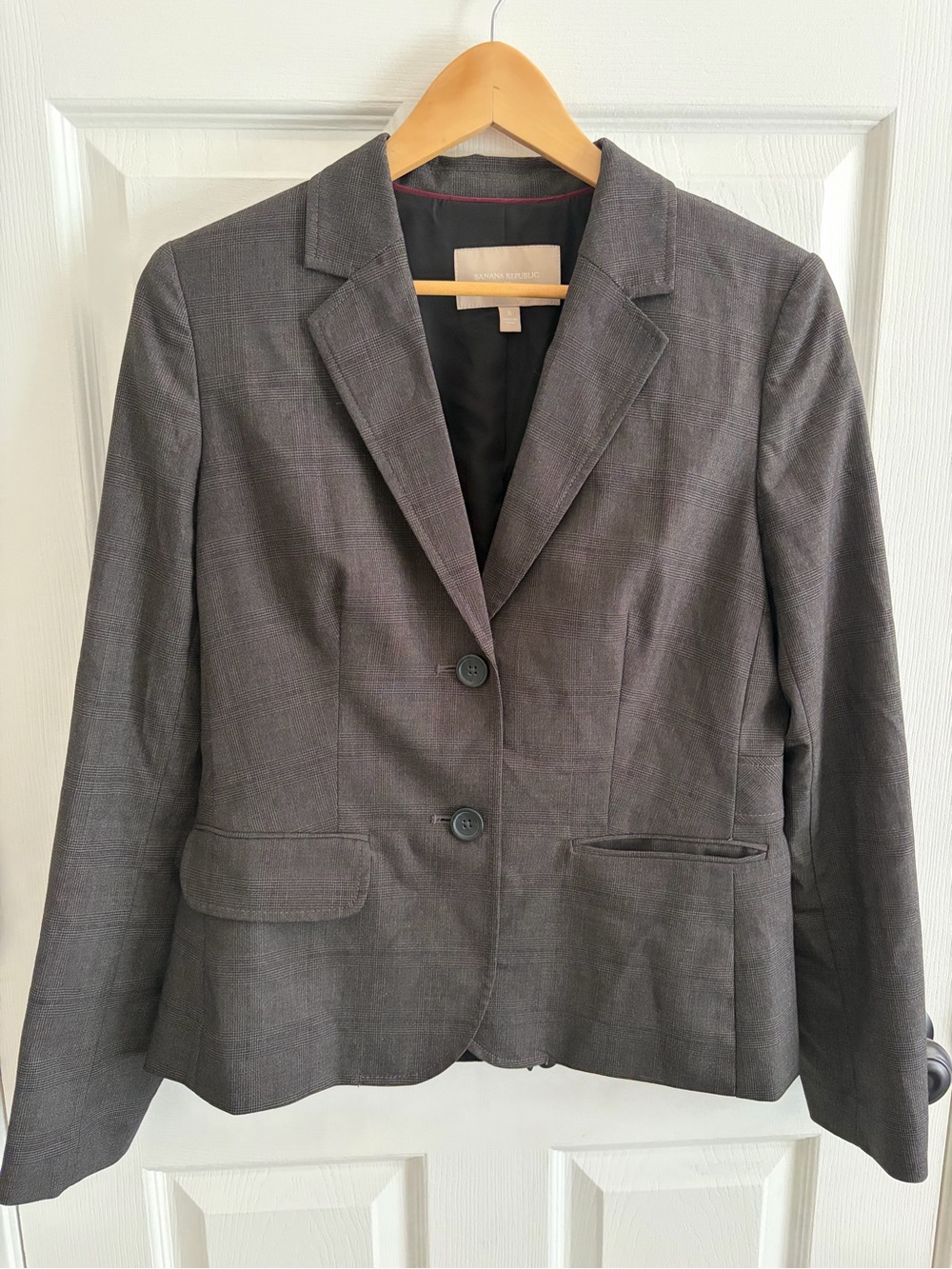 Banana Republic Women’s Gray 2 Button Tailored Blazer With Back Peplum - Size 8